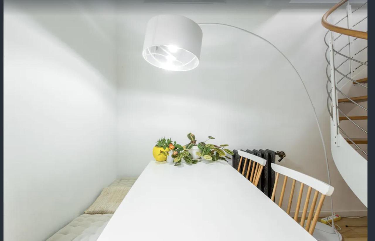 Petit appartement lumineux et atypique à Paris 14. Extérieur photo
